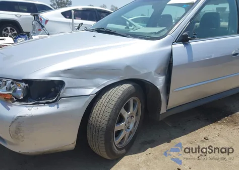 2002 Honda Accord 2.3 Ex/2.3 Se из США, поврежденный, VIN JHMCG66852C024173